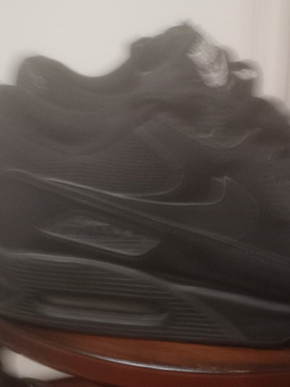 Nike Air Max 90 Triple Black Patent Leather Sneakers 443817-002 women's Size 11 - Picture 4 of 13